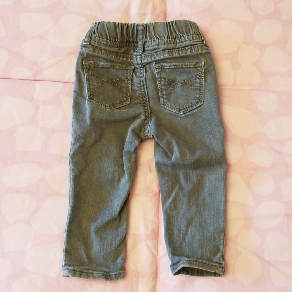 GAP Baby Girl Pink & Gray Jeans Bundle - Picture 4 of 8